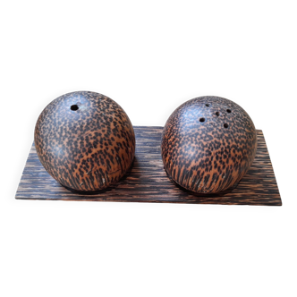 Coconut wood salt and pepper shaker with stand
