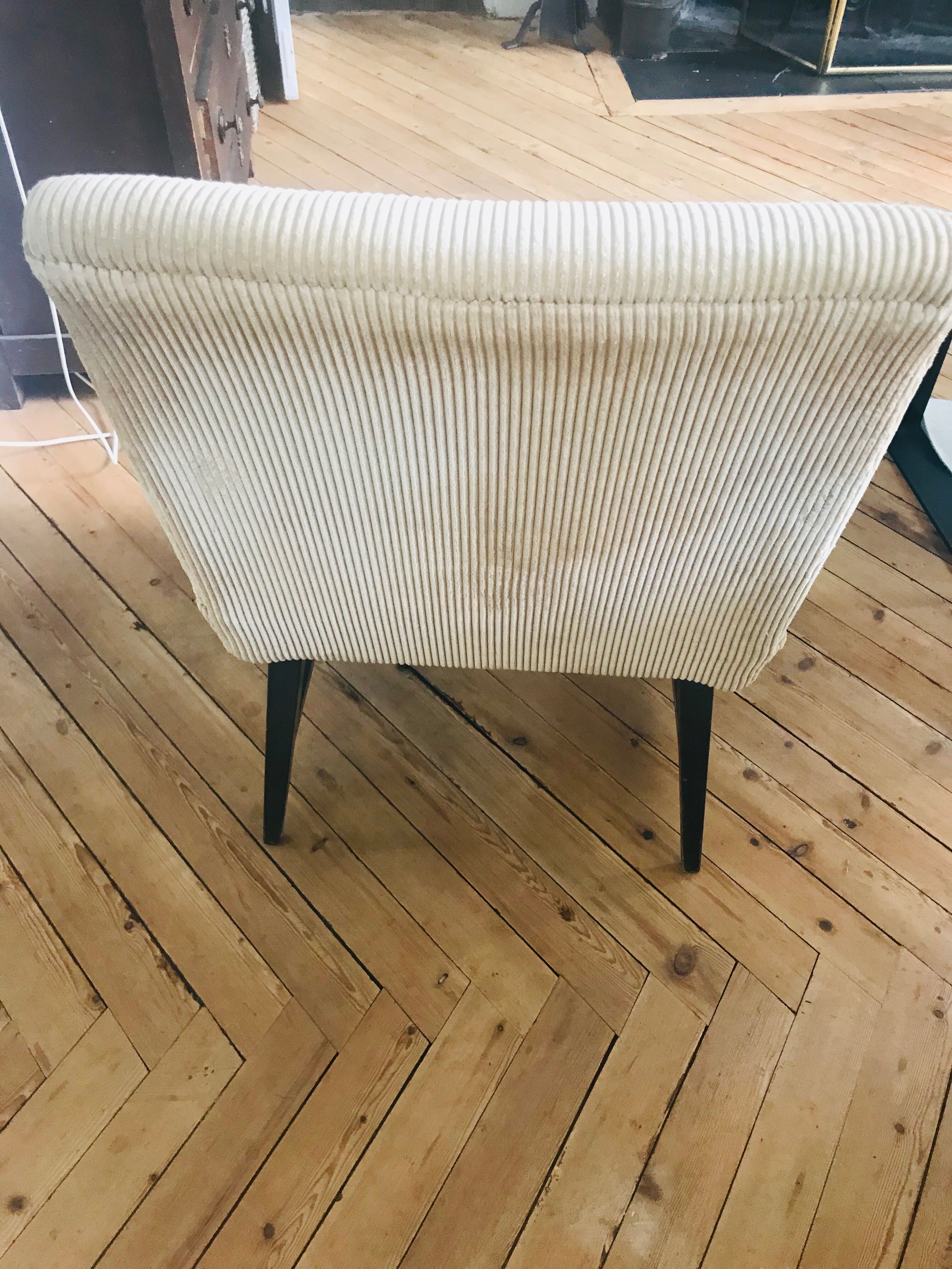 50 year round armchair golden velvet big ribs, wooden feet