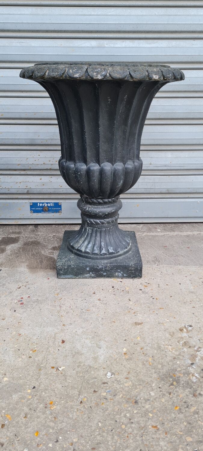 Pair of Medici stone planters circa 1920