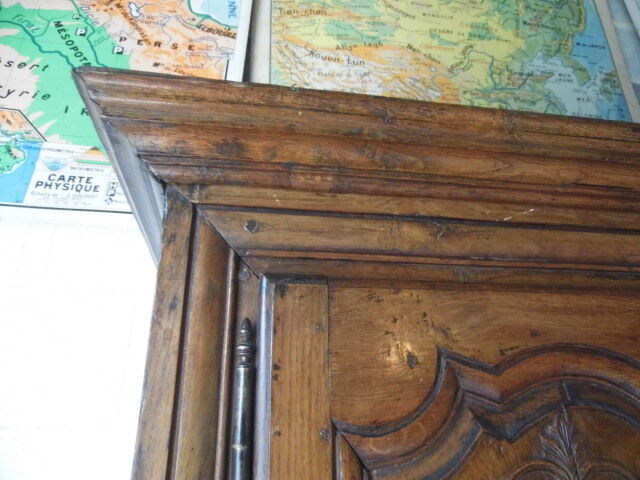 Wardrobe carved doors, 18th century era