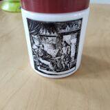 Pot d'aphoticaire en opaline