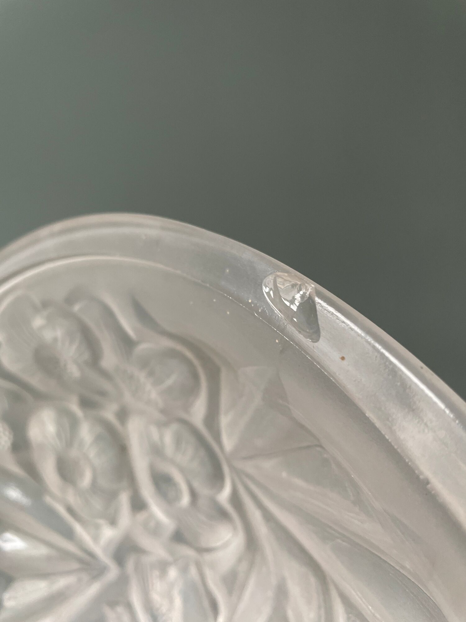 Art deco glass paste lampshade signed hubens degué