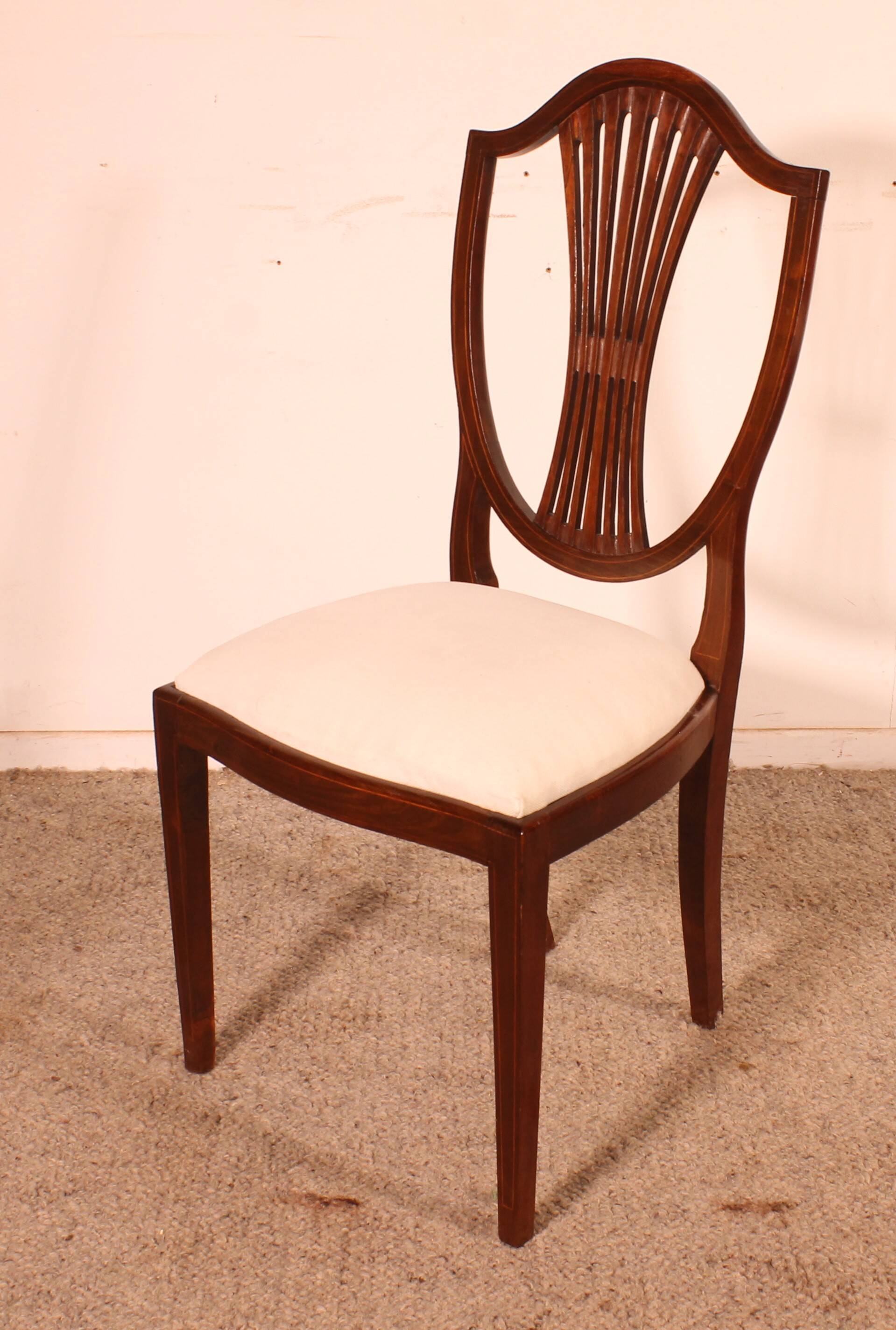 set of 10 mahogany chairs with inlays - 19th century