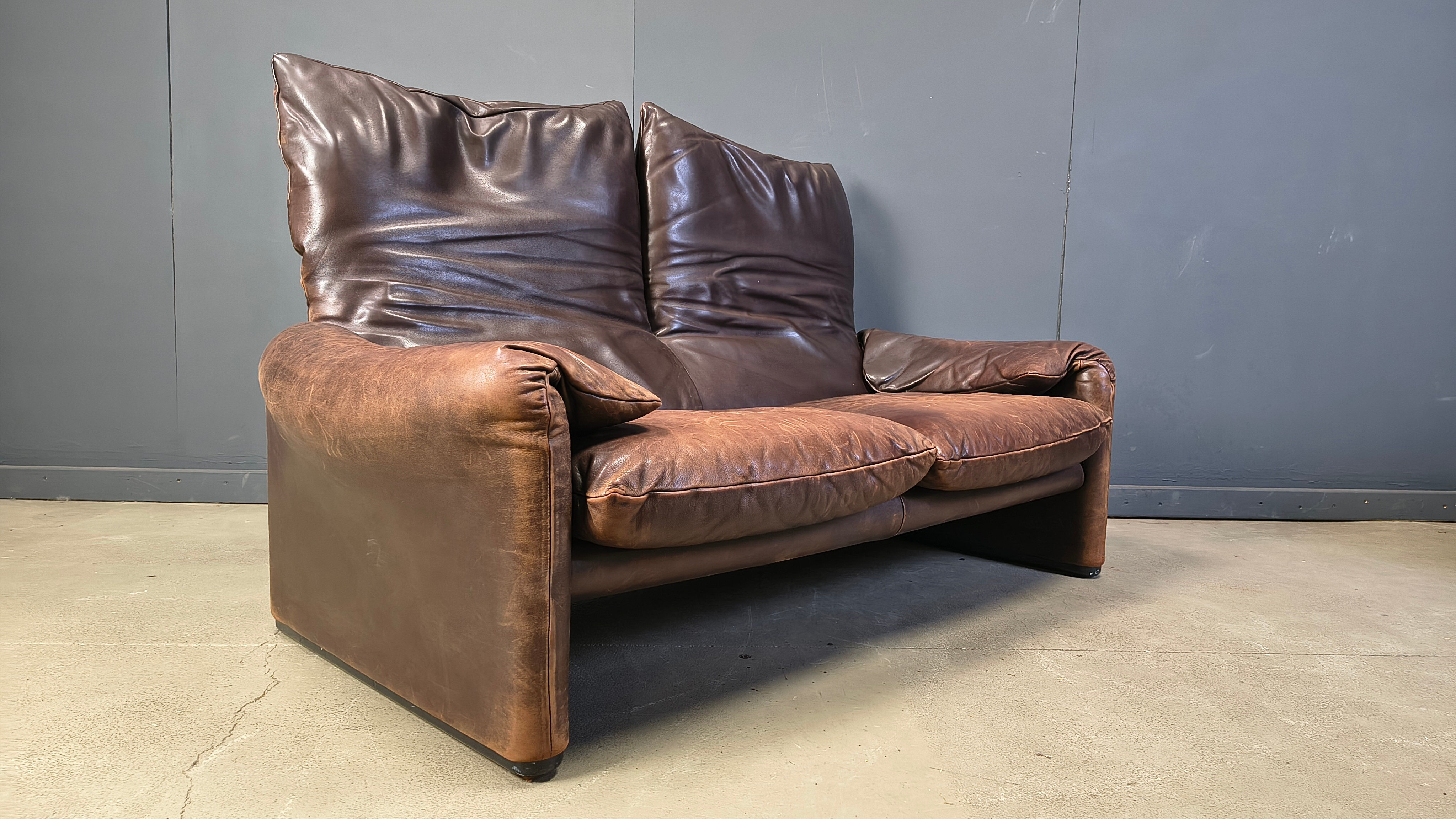 Leather Maralunga sofa by Vico Magistretti for Cassina, 1970s