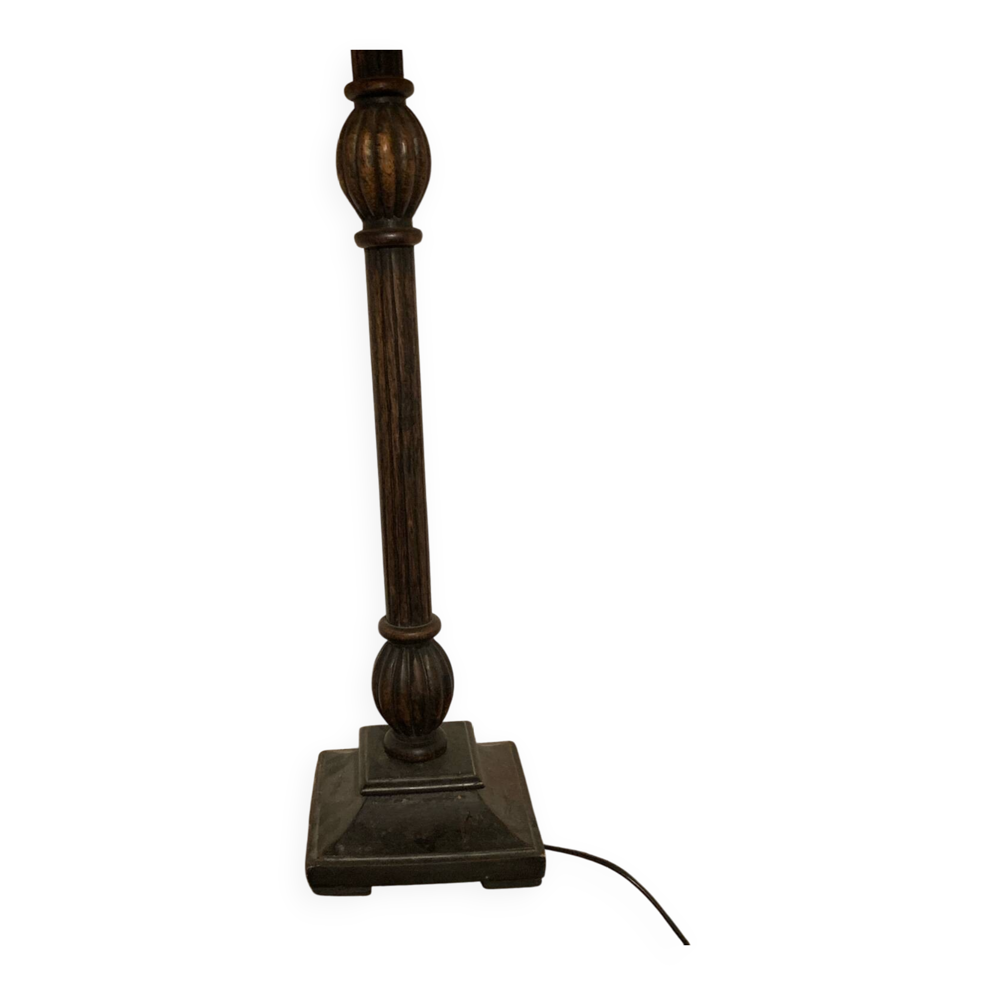 Wooden lamp base