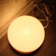 Lampe champignon en opaline et bois, années 80