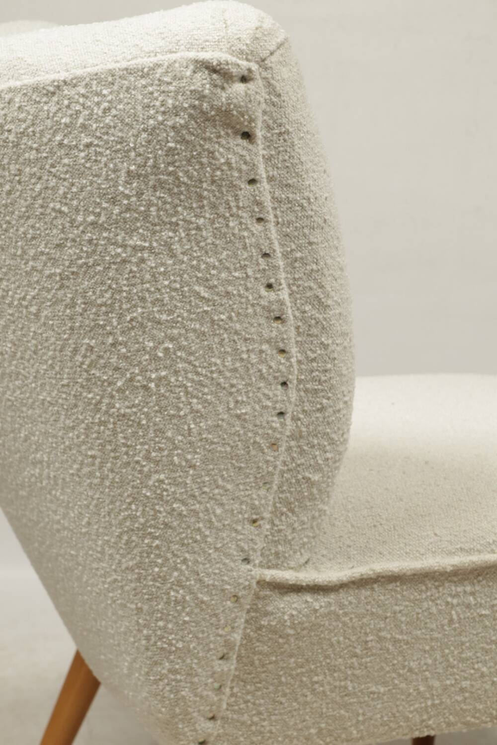 Vintage cocktail chair beige boucle expo 58
