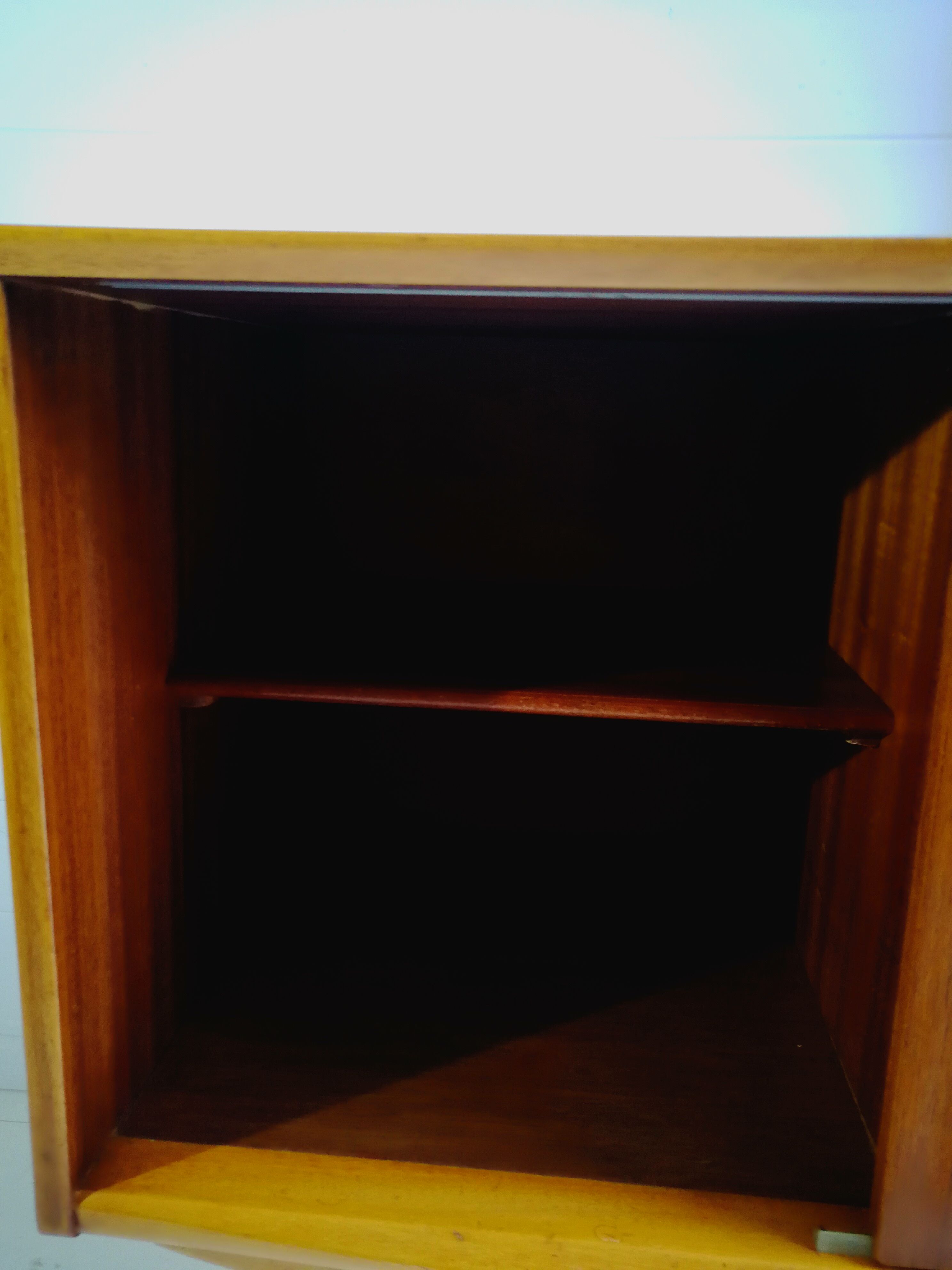 Buffet en teck par Jentique années 1970