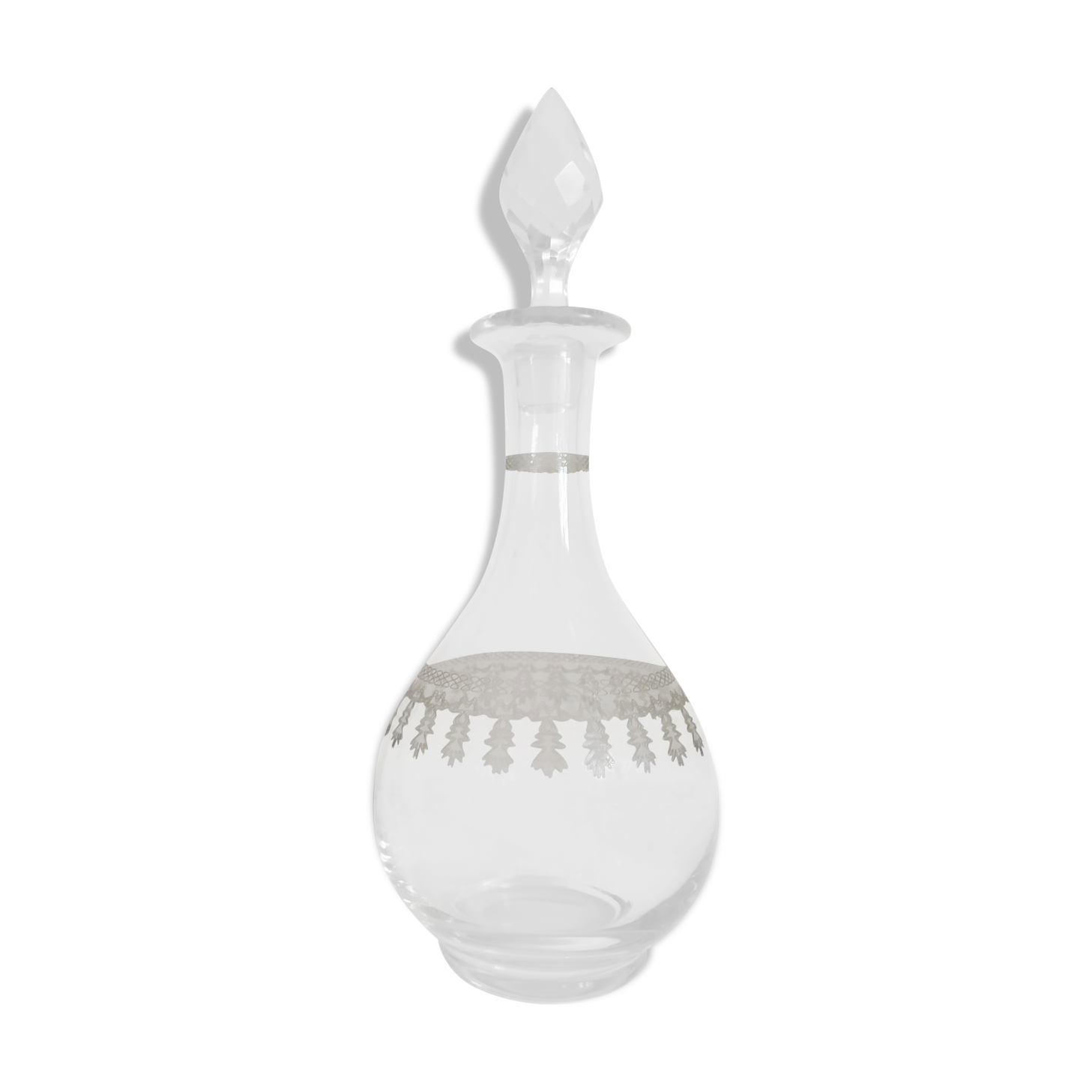 Carafe à vin ancienne en verre travaillé