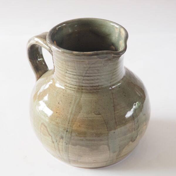 Pichet grès gris vert