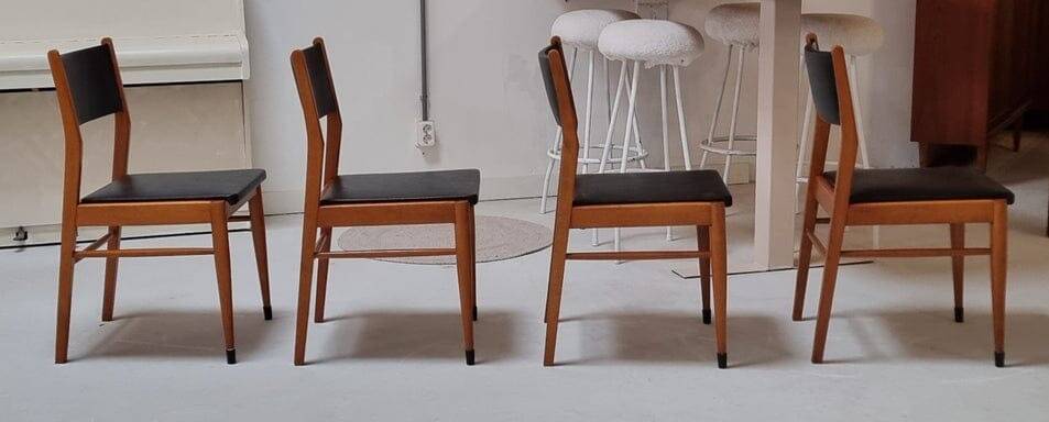 Chaises du milieu du siècle