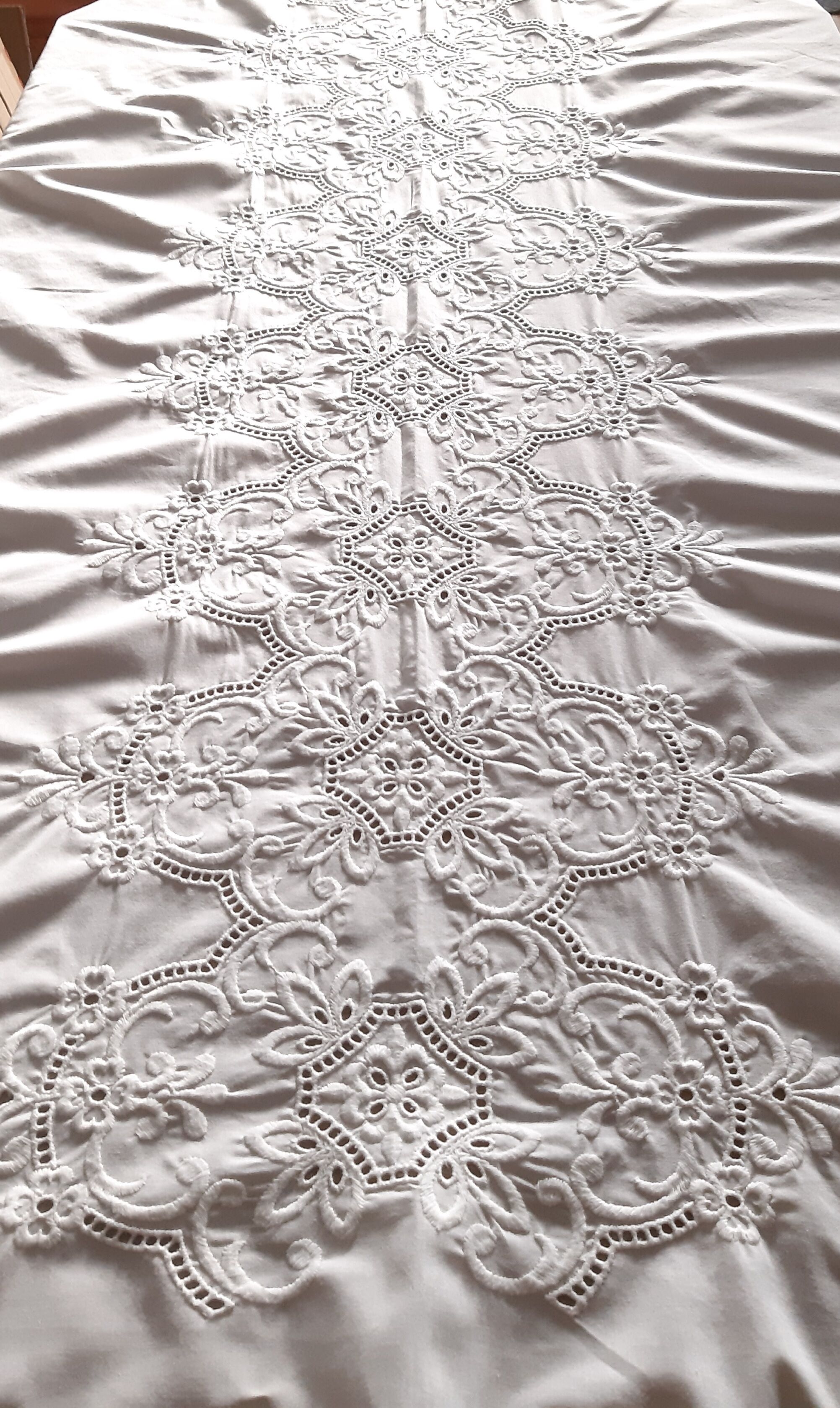 Embroidered tablecloth and 12 towels