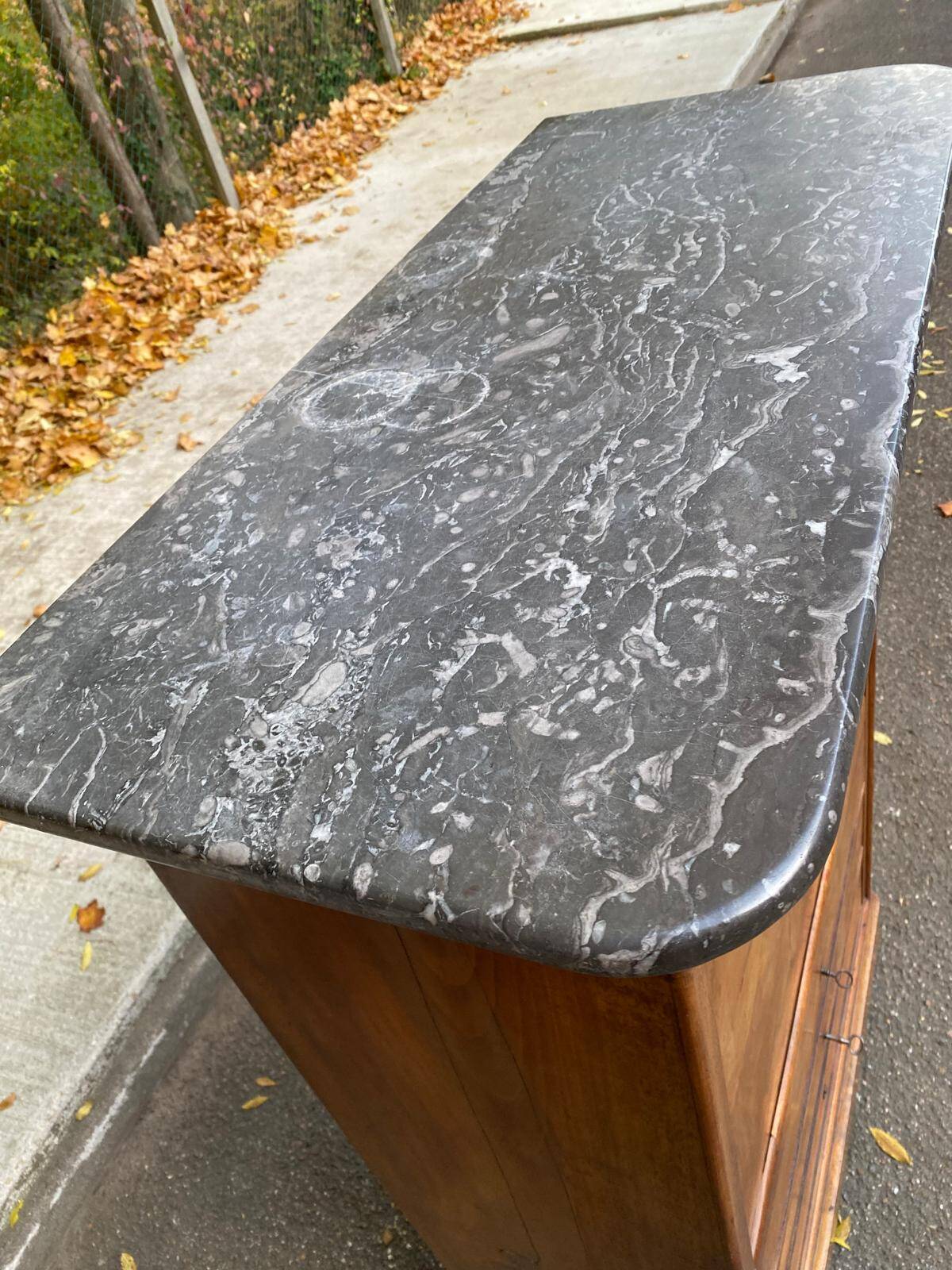 19th century secretary desk in solid walnut and burr grey marble