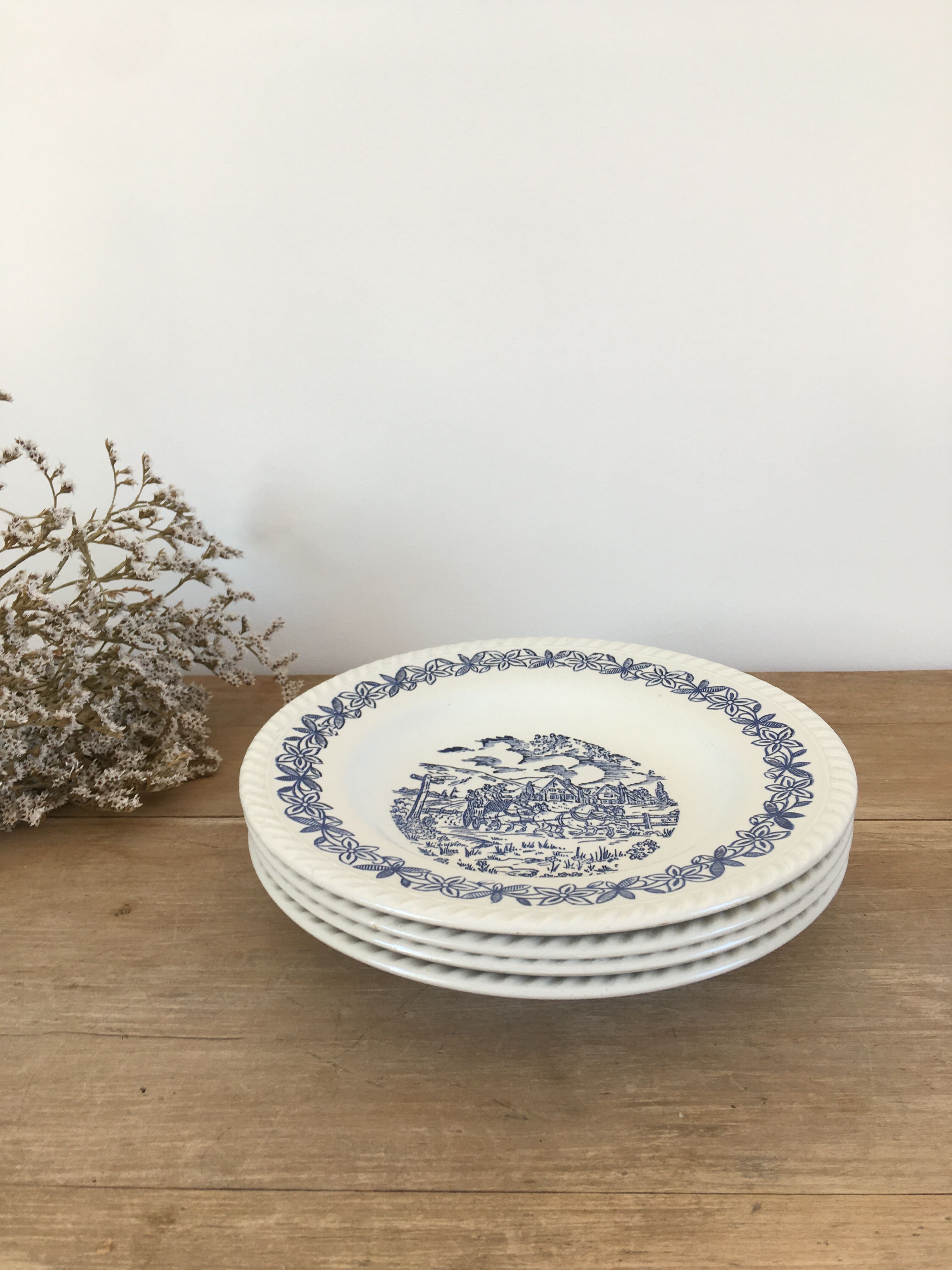 Vintage hollow plates "horses"