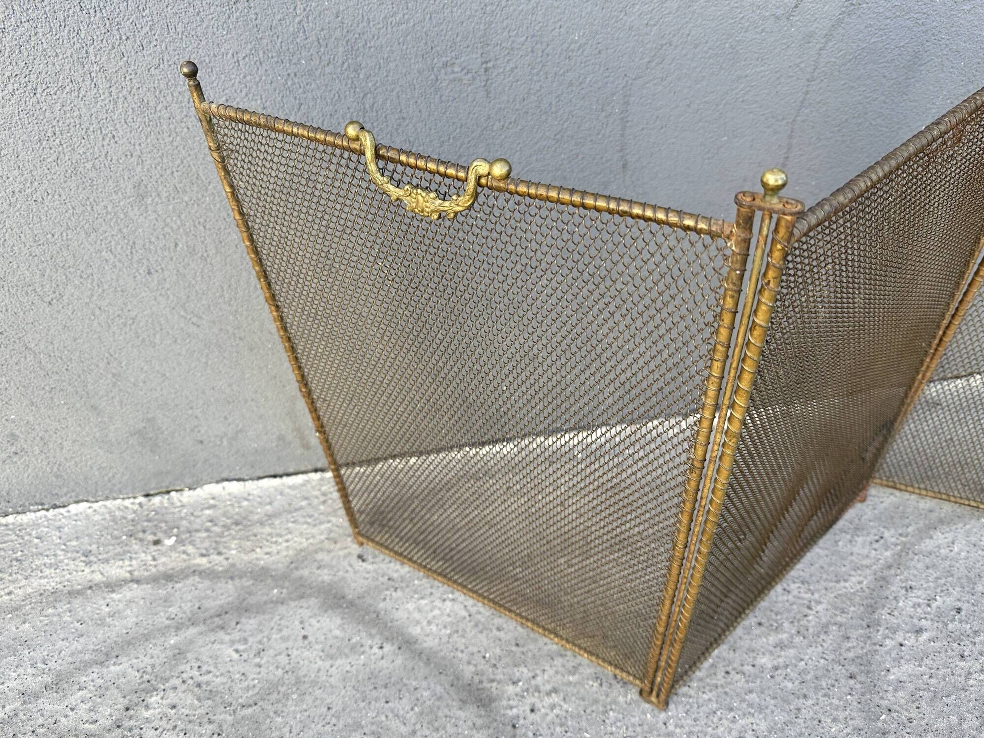 Antique fireplace screen from the 19th century, Napoleon III spark guard.