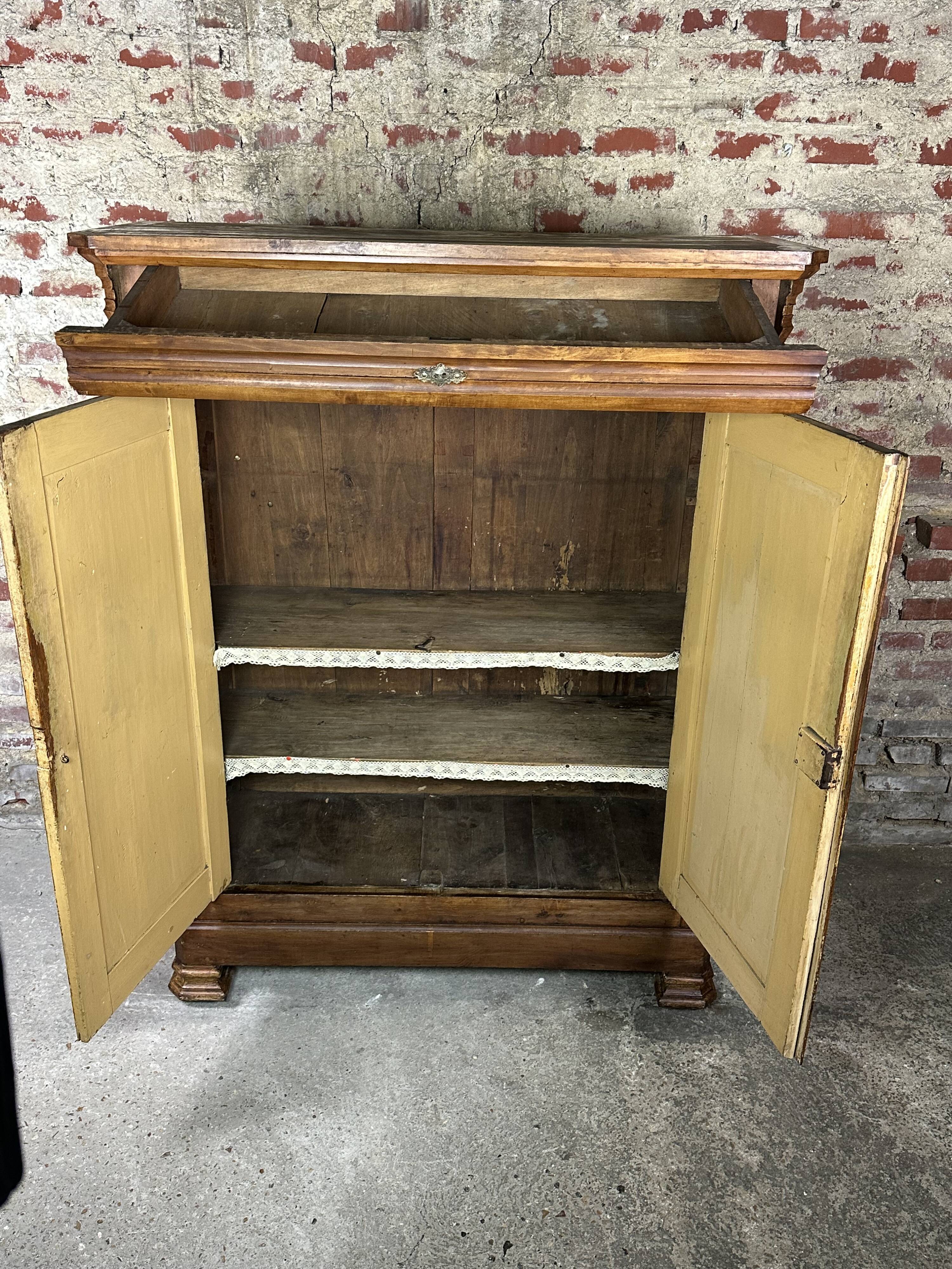 Louis Philippe high era sideboard in walnut