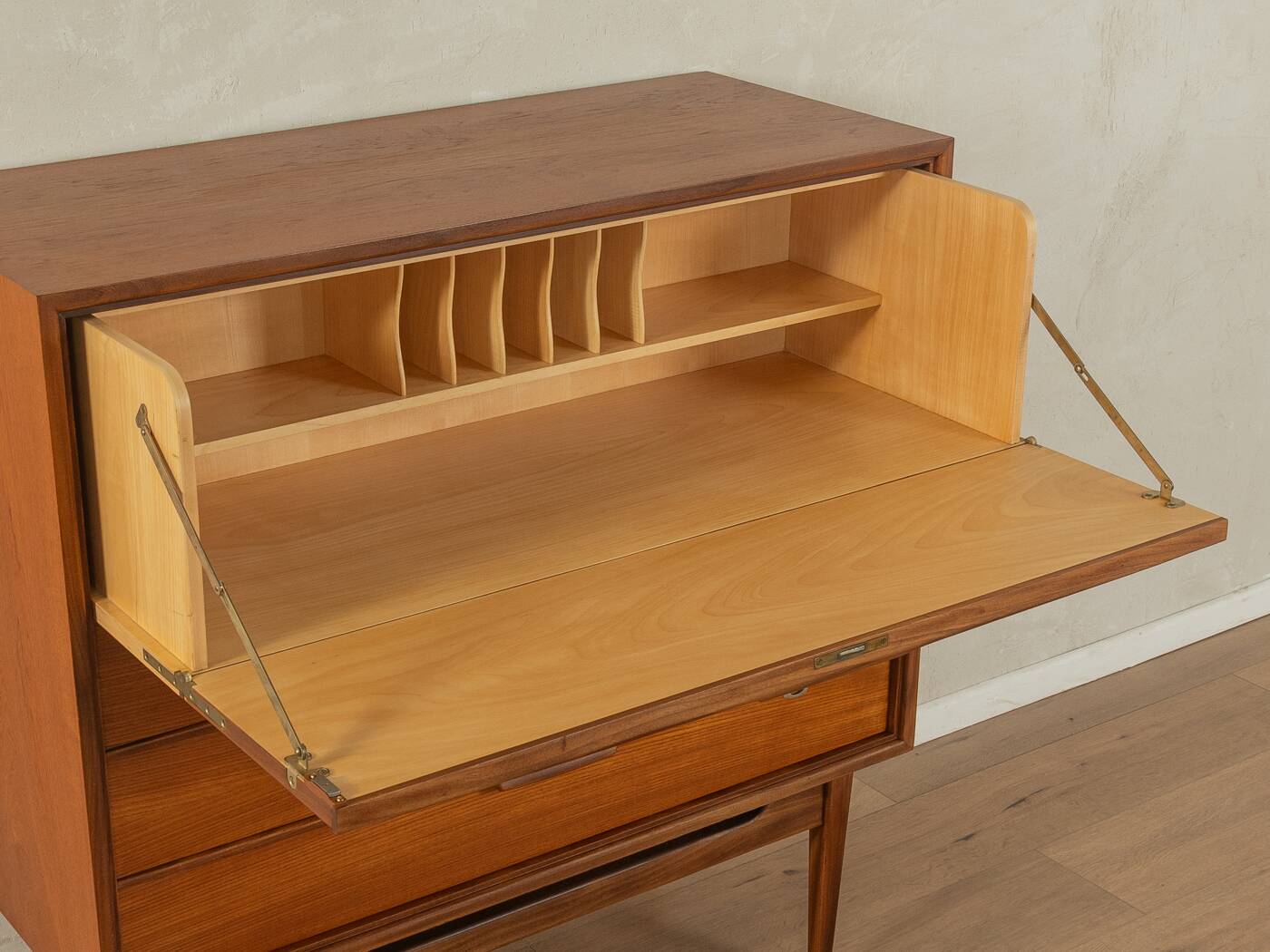 Bureau des années 1960