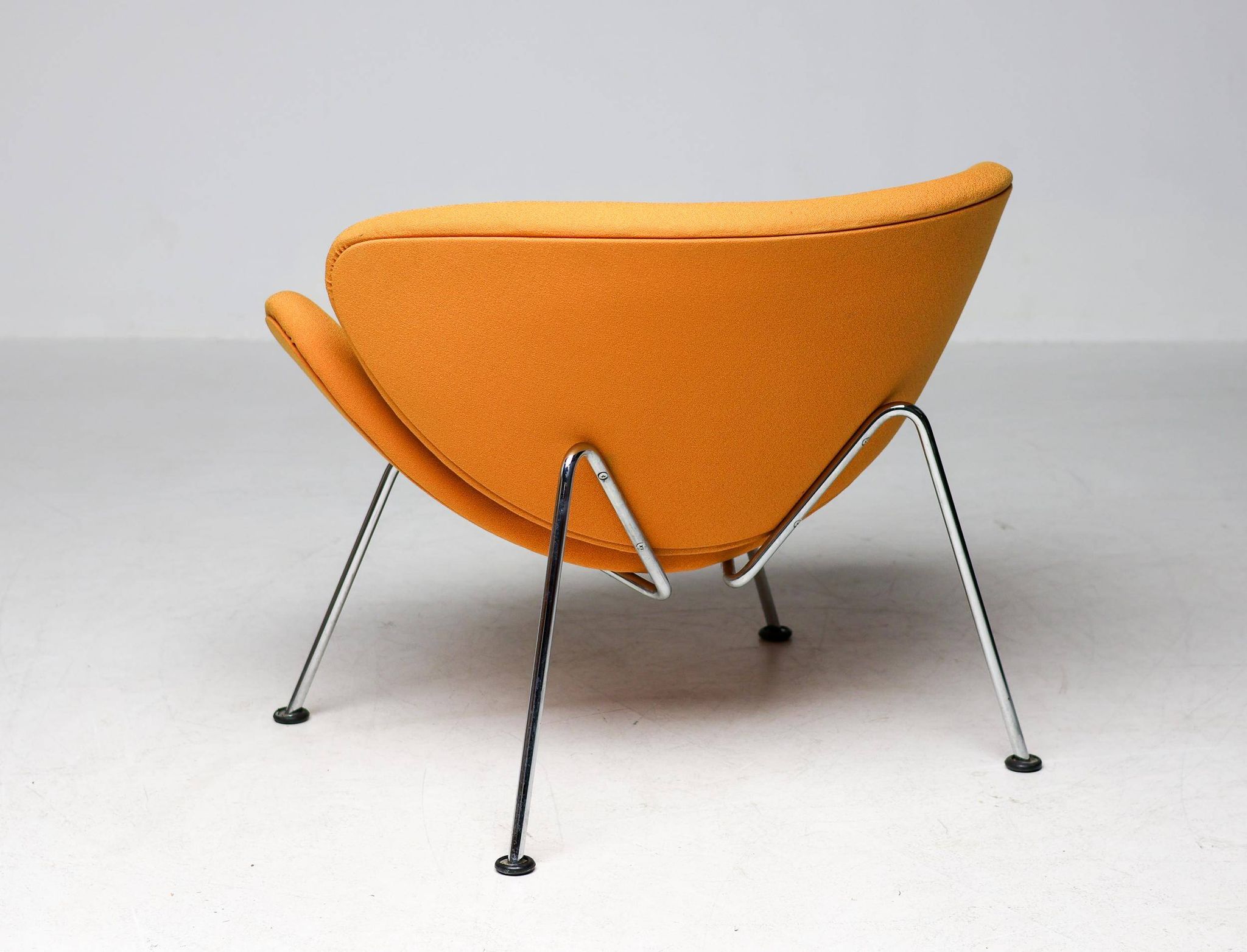 Orange slice armchair by Pierre Paulin
