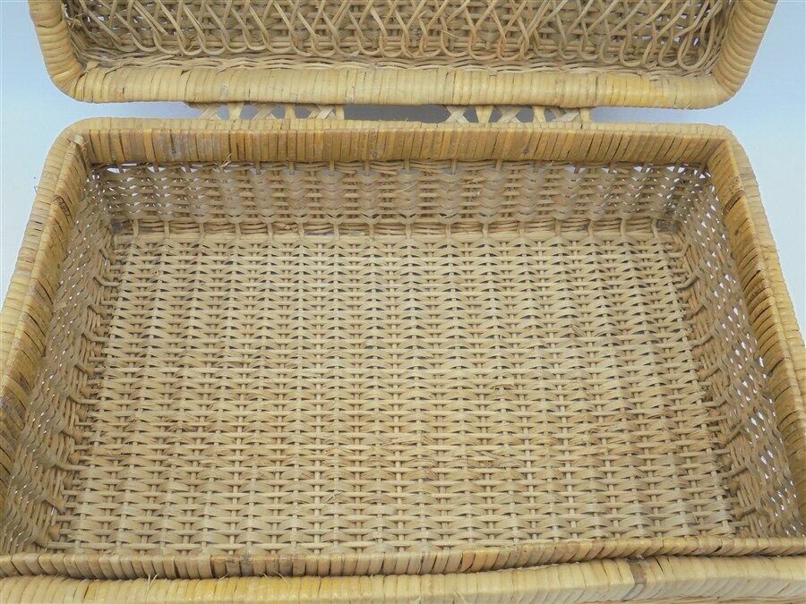 Suitcase wicker