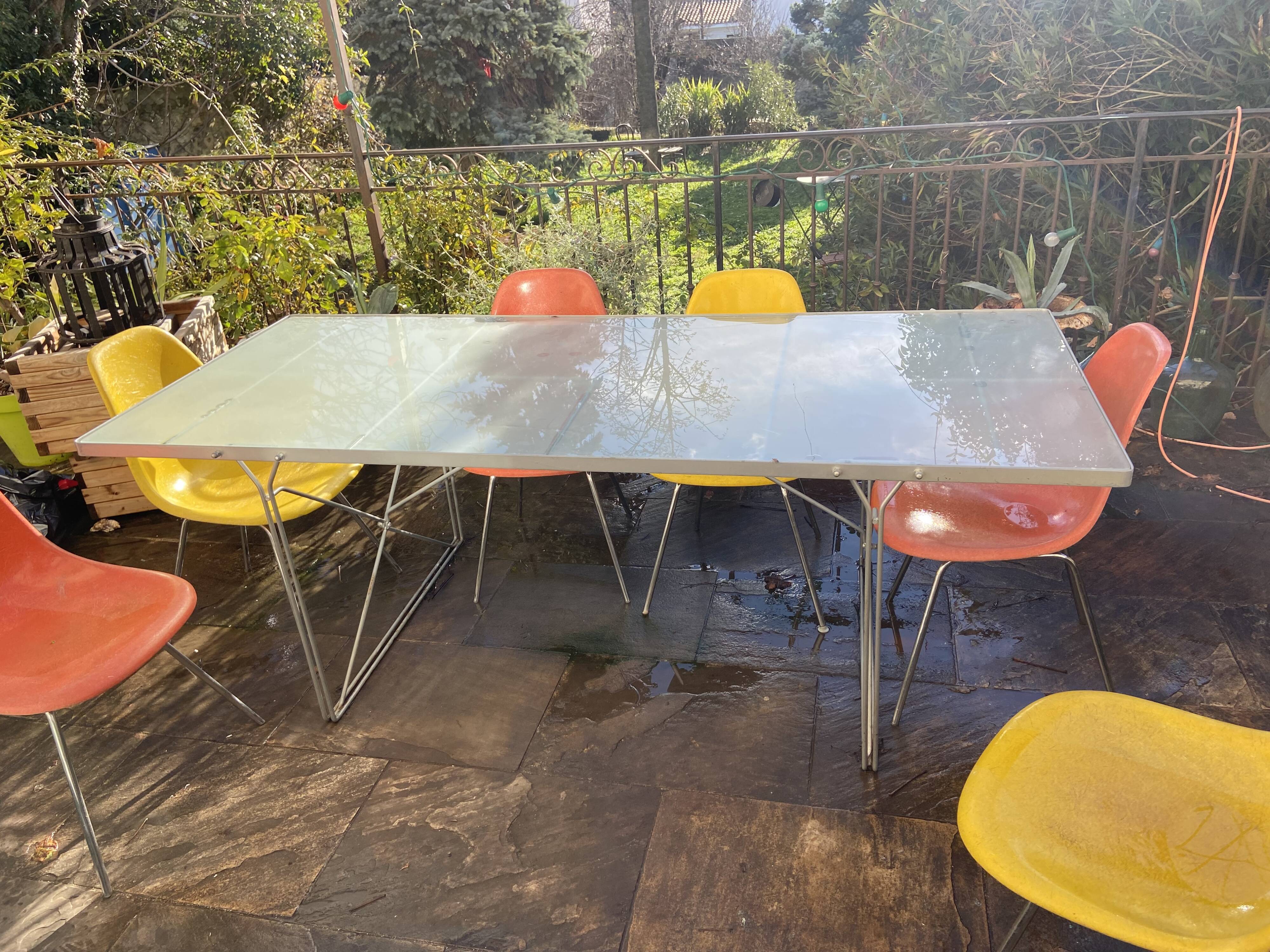 Table Moment de Niels Gammelgaard pour Ikea 80