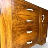 Buffet en noyer Art déco italien, de grande qualité.