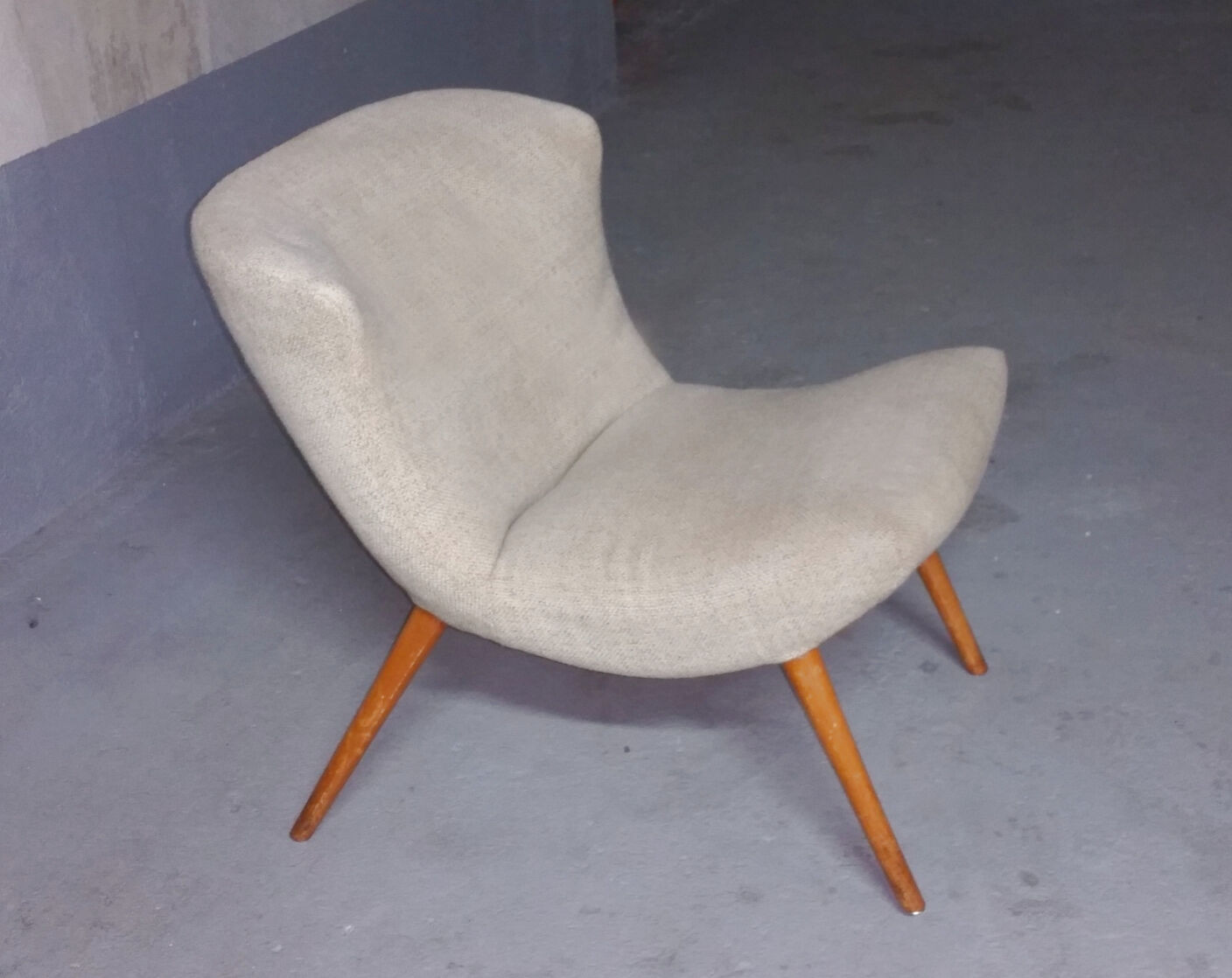 50s 60s beige low chair