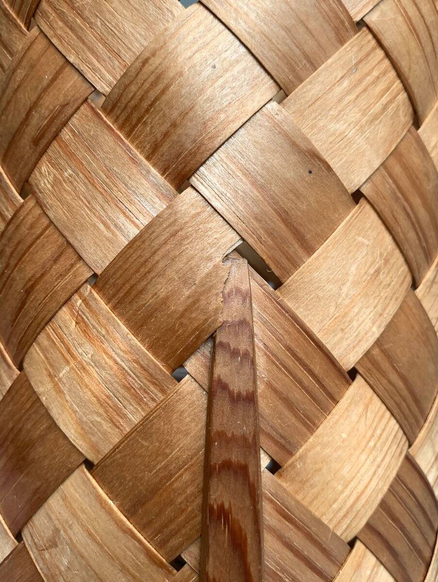 Mid-century Swedish wood veneer table lamp from Vamhus, 1960s.