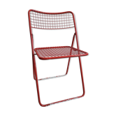 Chaise rouge Ted Net de Niels Gammelgaard