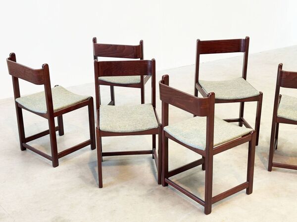 Ensemble de six chaises de salle à manger italiennes