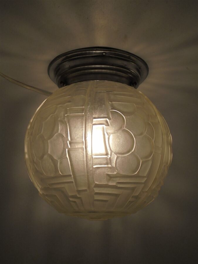 Art Deco globe ceiling lamp