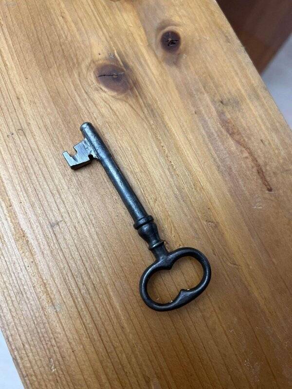 Biedermeier Ebonized Chest of Drawers in Cherry Veneer, South Germany, 1830