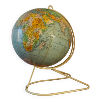 Terrestrial globe