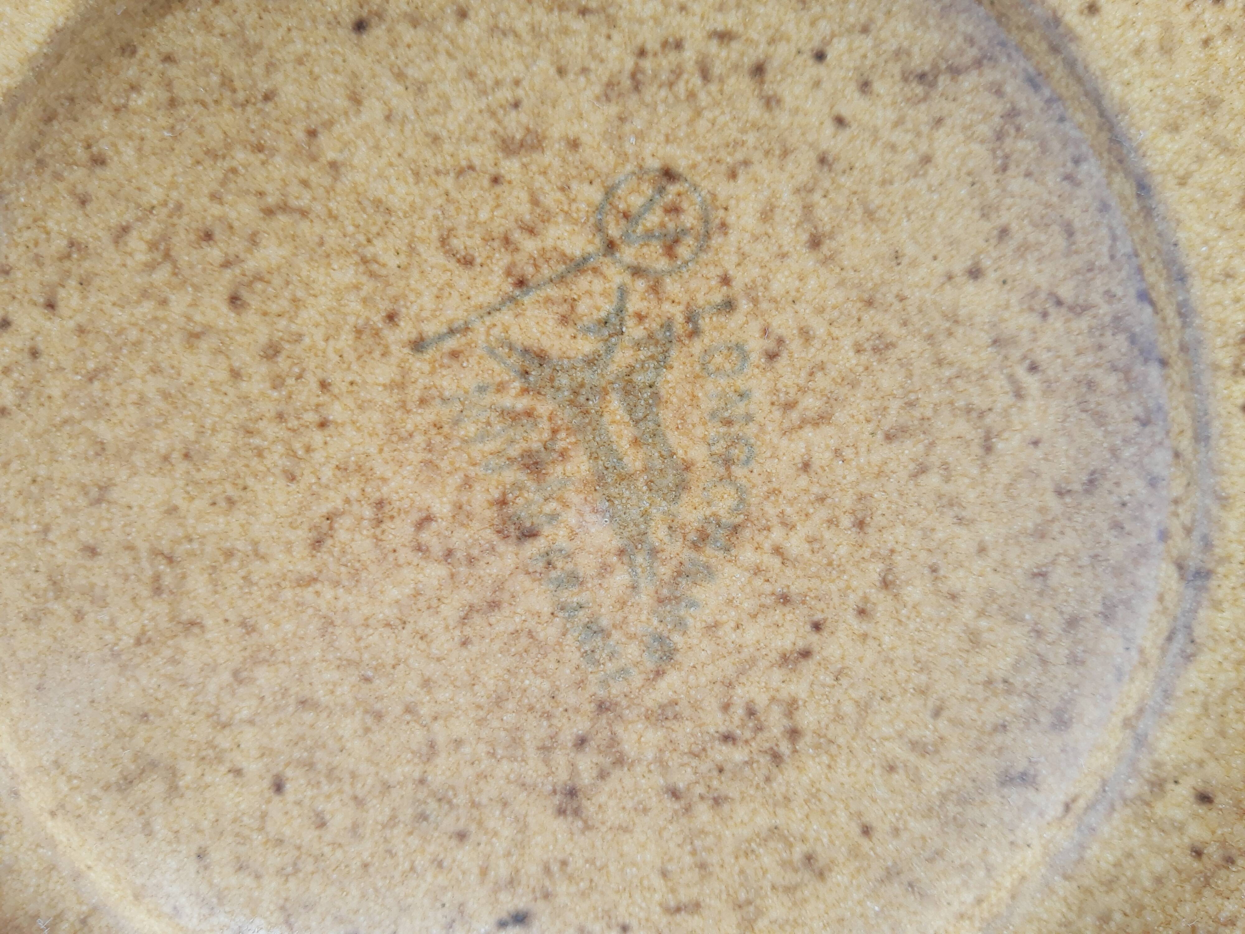 Set of 5 plates with compartments in vintage Longchamp sandstone