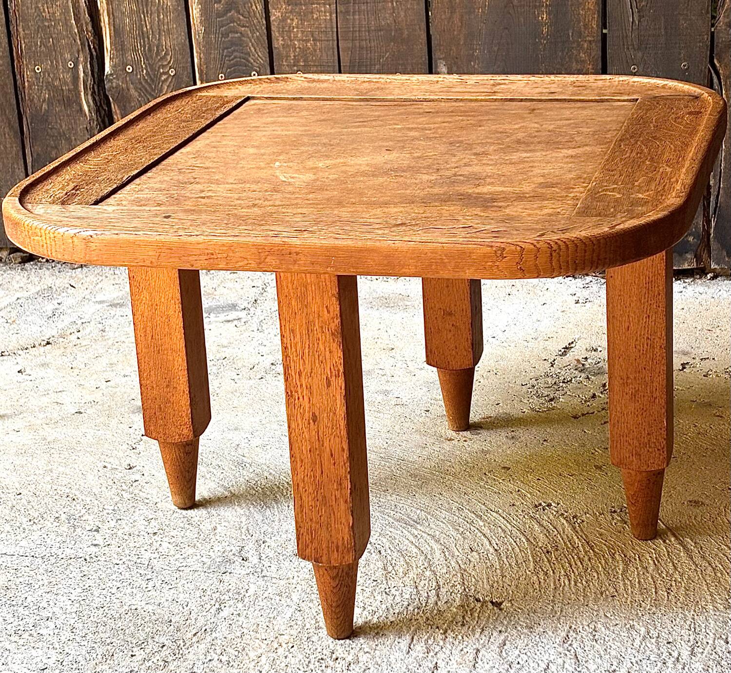 Table basse en chêne par Guillerme & Chambron