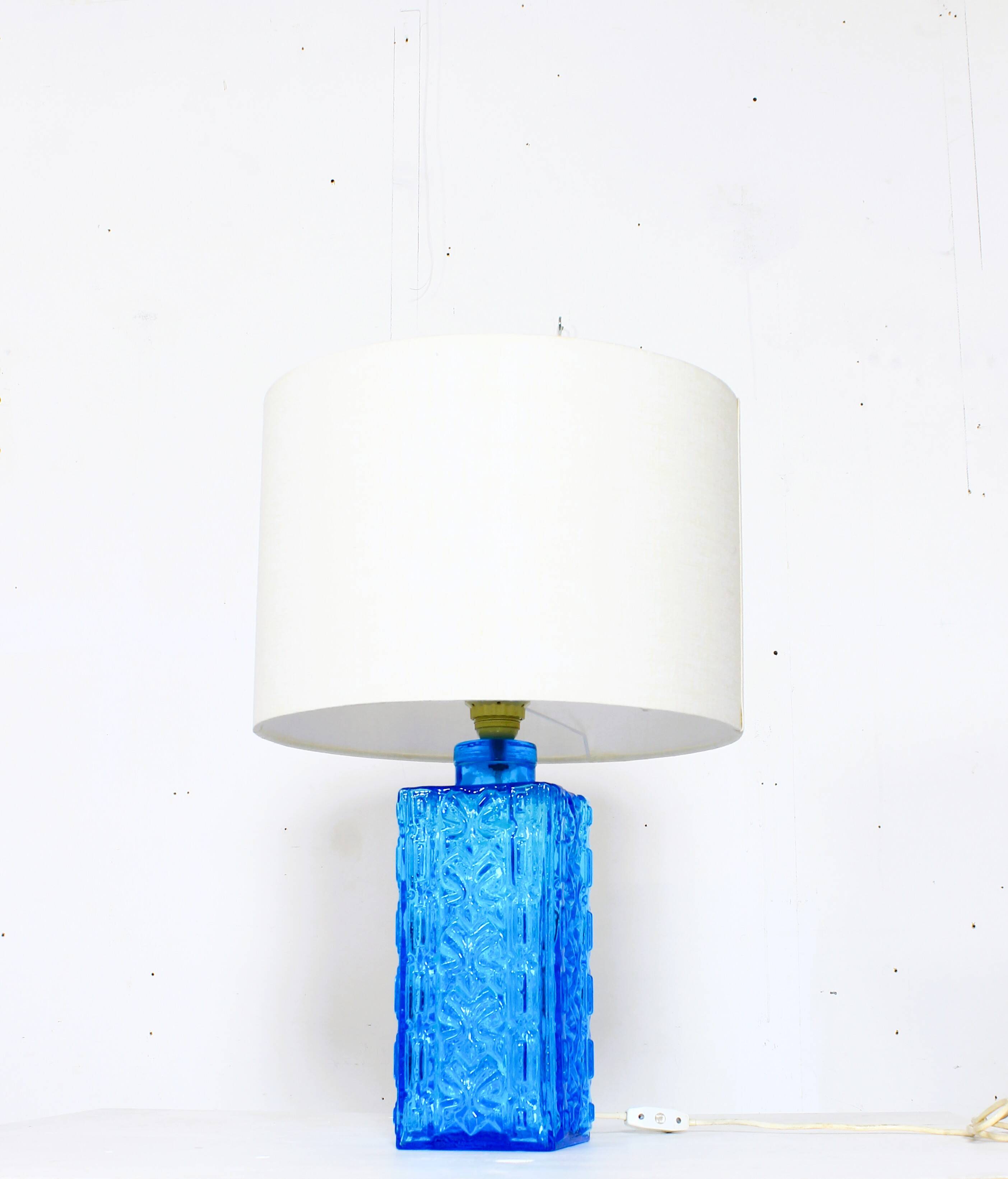 Vintage 1960s table lamp in azure blue pressed glass for Orref.