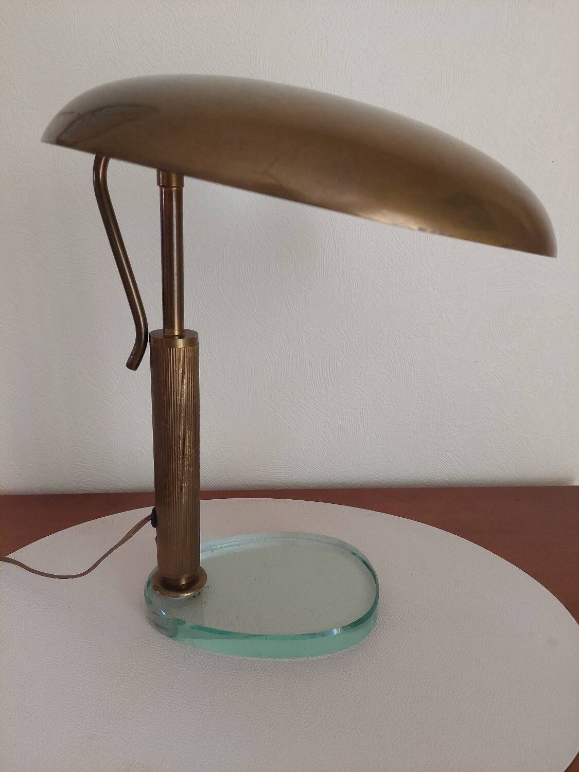 Italian Desk lamp  1950 brass and glass