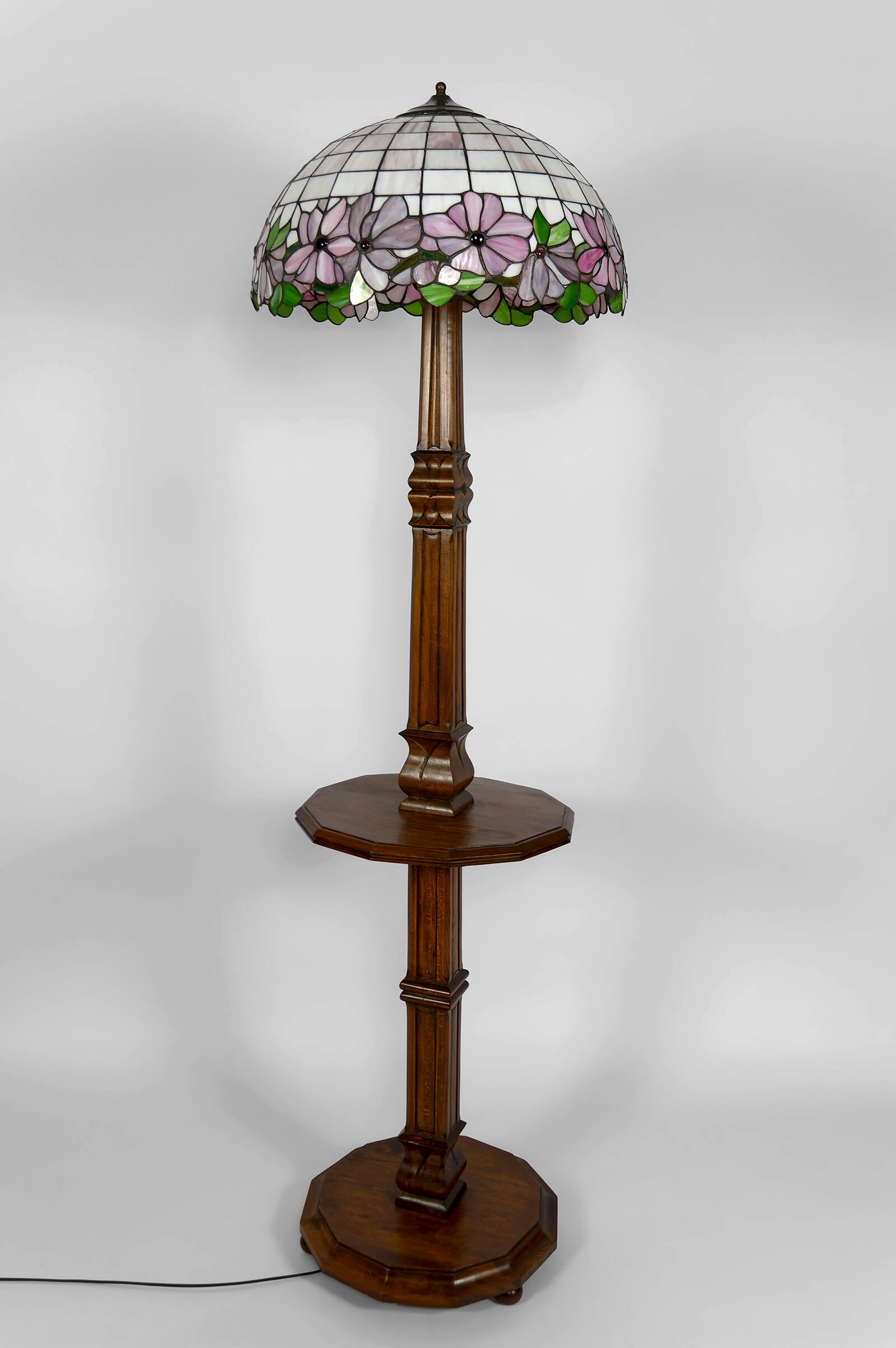 Important lampadaire arts & crafts, circa 1920