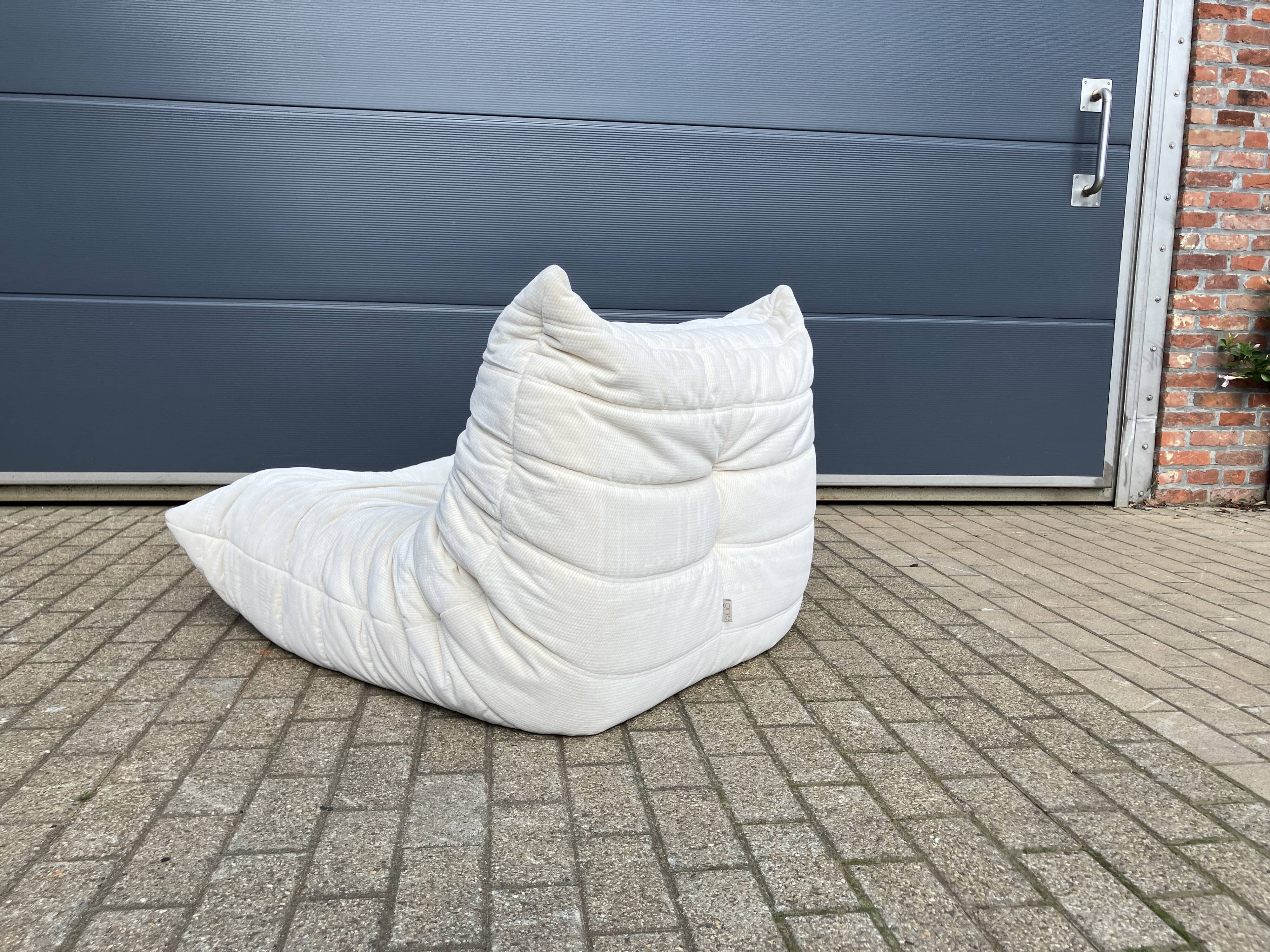 Authentieke Ligne Roset 1zit Togo 1988 beige in topstaat!!