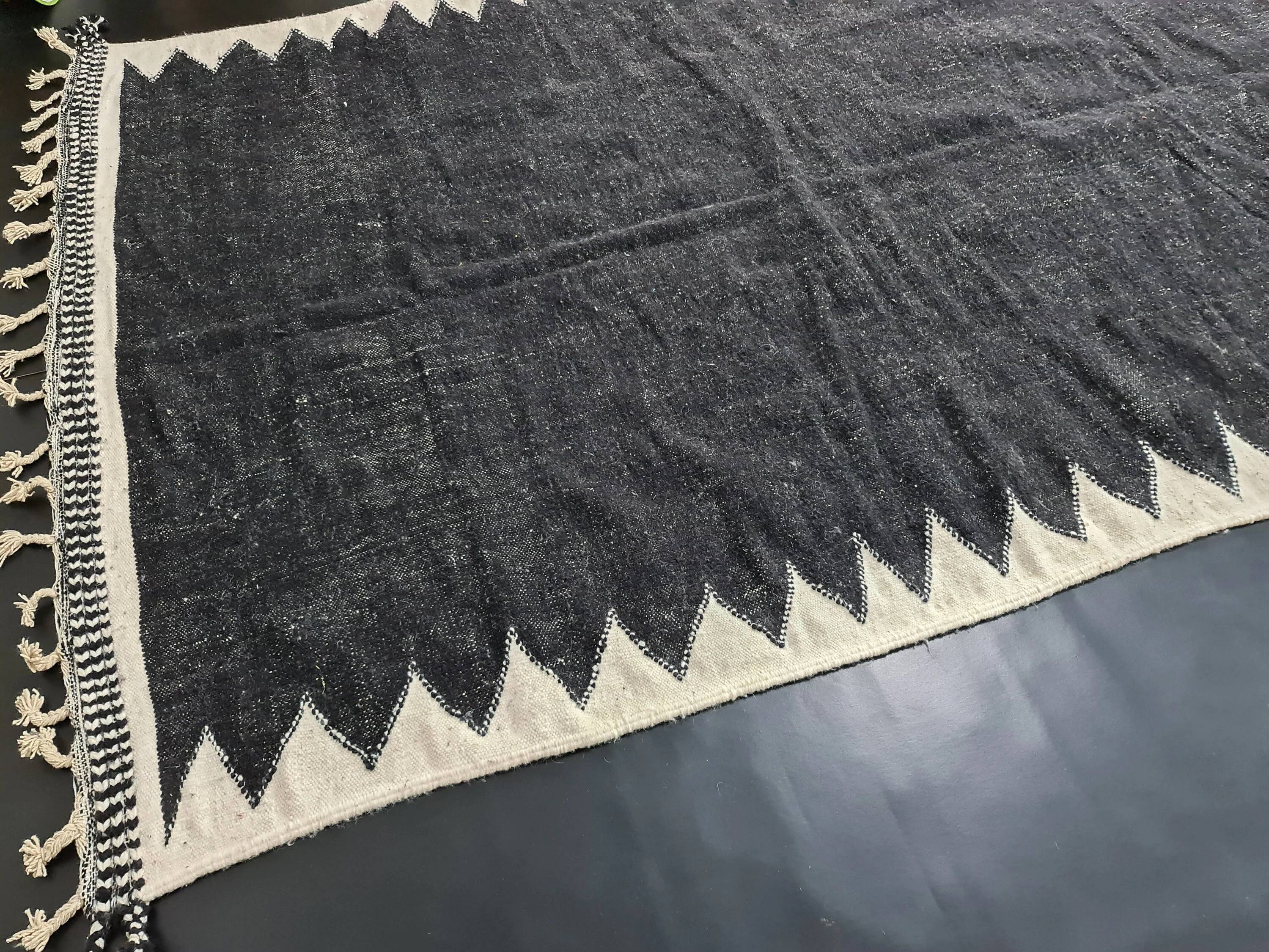 Authentic handmade Berber rug 3x2 m