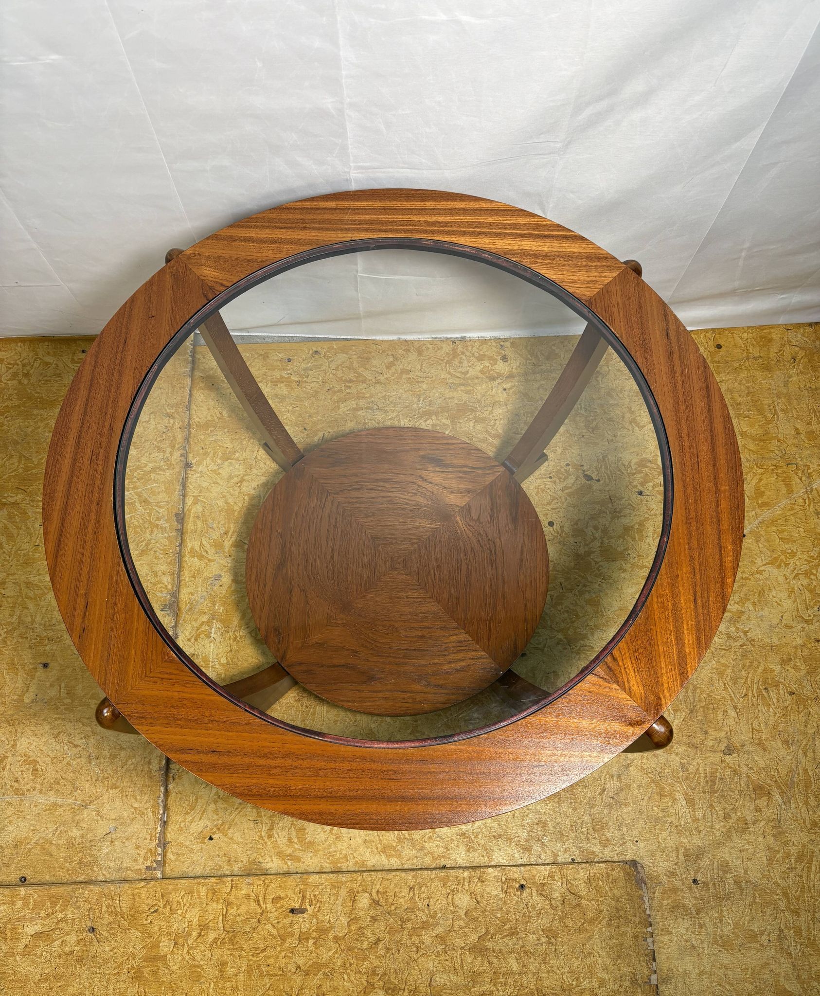 Mid-Century Retro Vintage Teak & Glass Round Coffee Table by Stonehill 1960