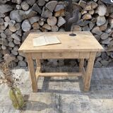 Small farmhouse table 90cm