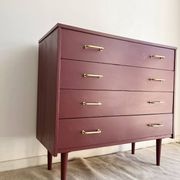 Vintage chest of drawers