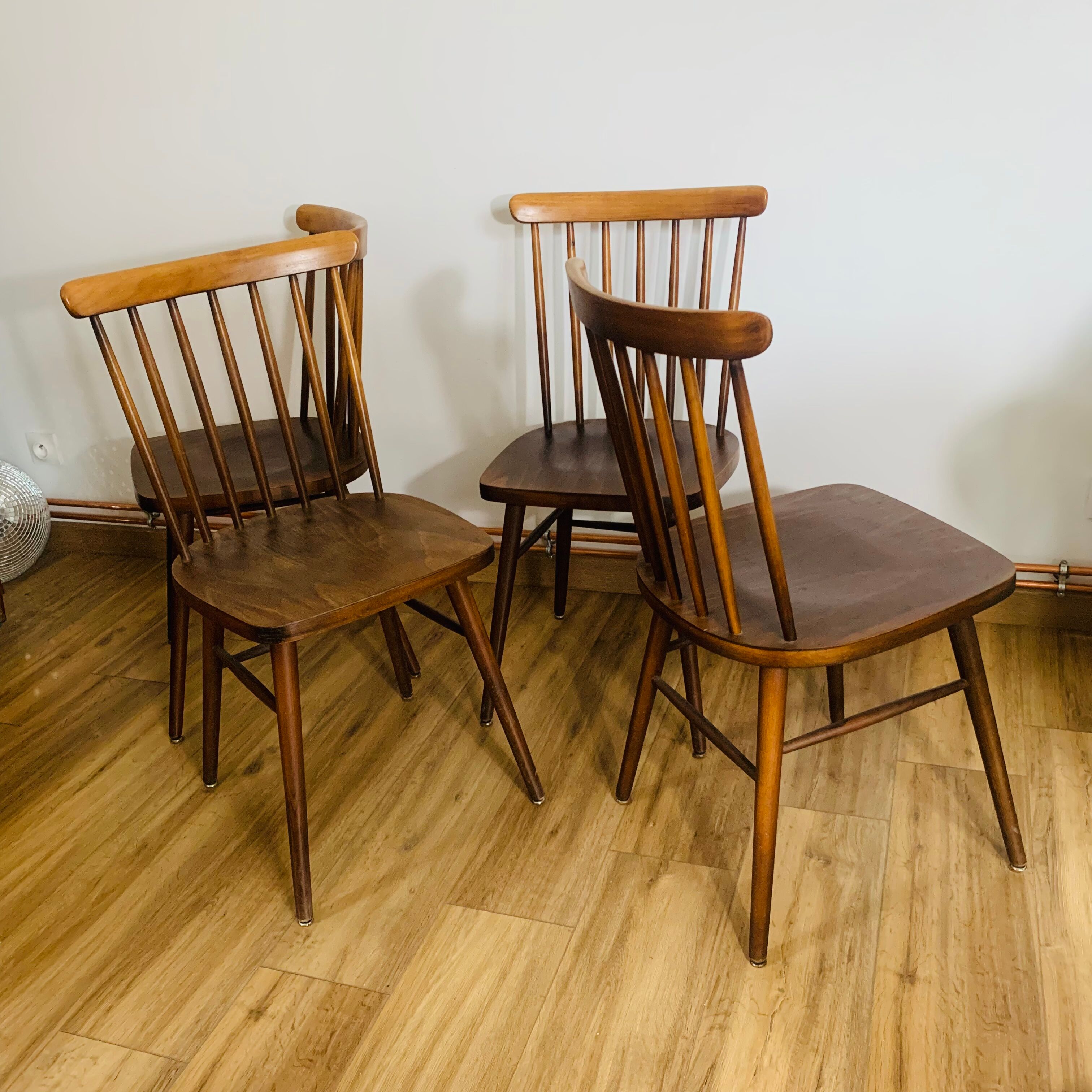 Set of 4 Möbel chairs
