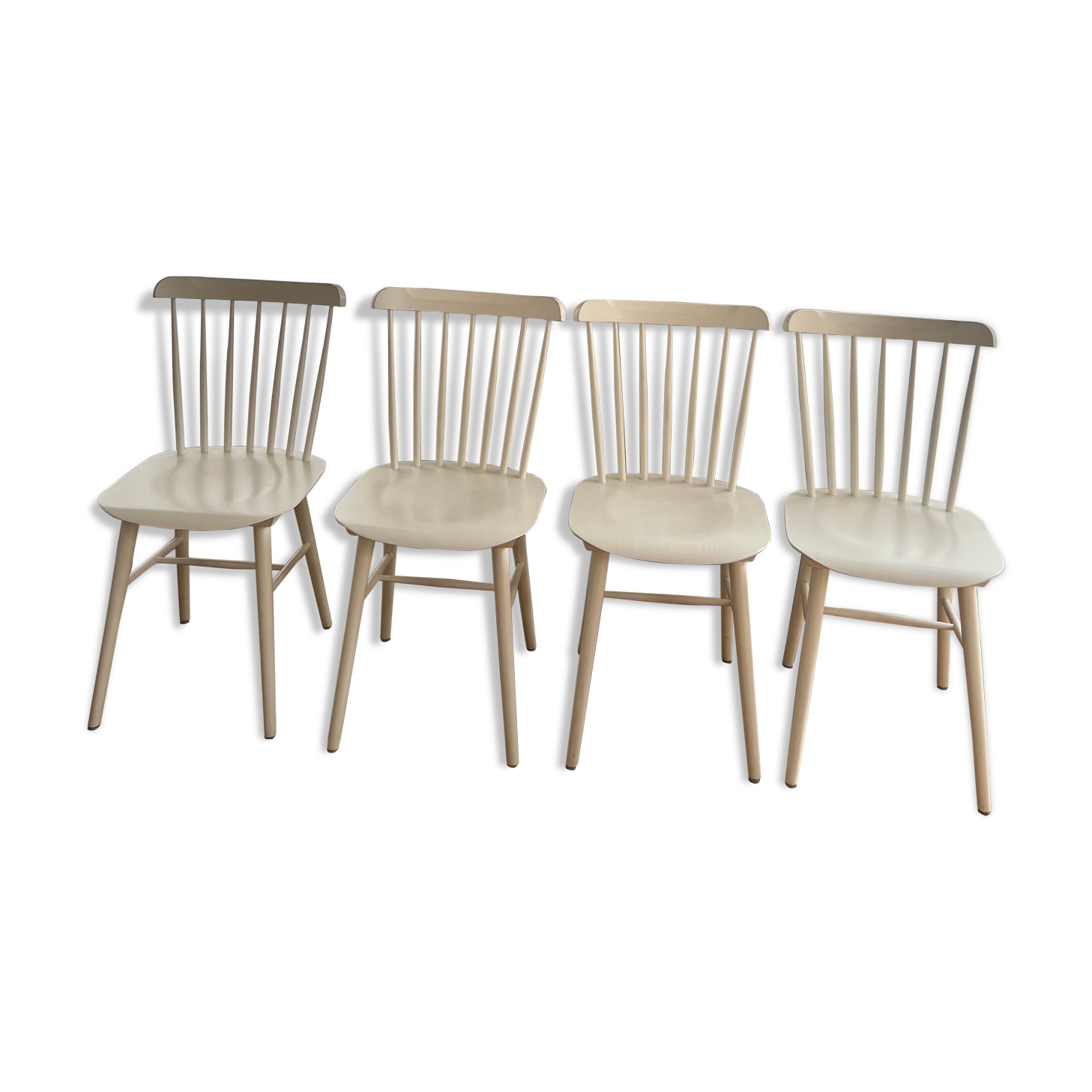 Lot de 4 chaises ivy signées Ton blanches