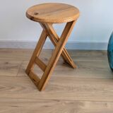 Folding stool TS attributed to Roger Tallon – French design from the 1970s.