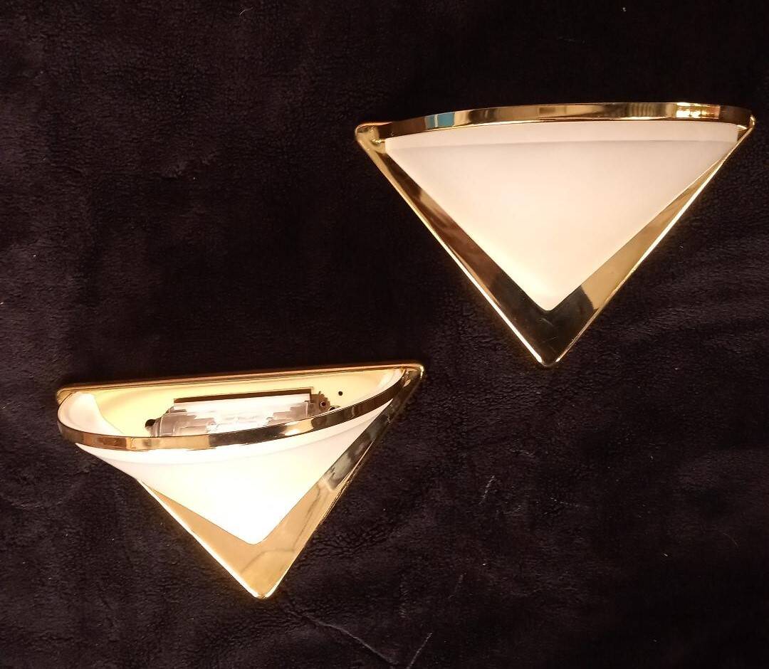 Paire d'appliques art deco dorées
