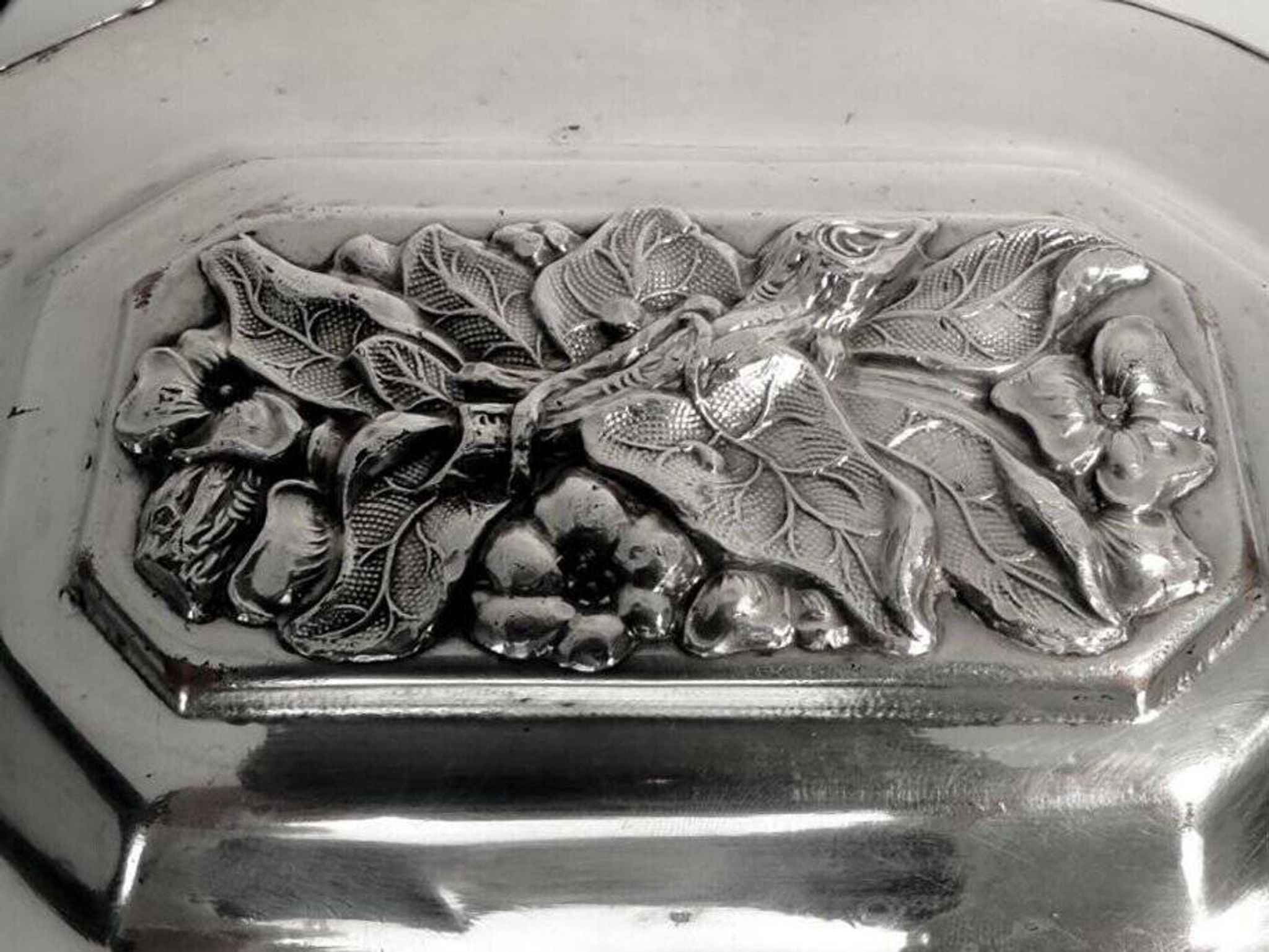 Plat à bonbons du 19ème siècle de Fraget, Varsovie, Pologne, 1850