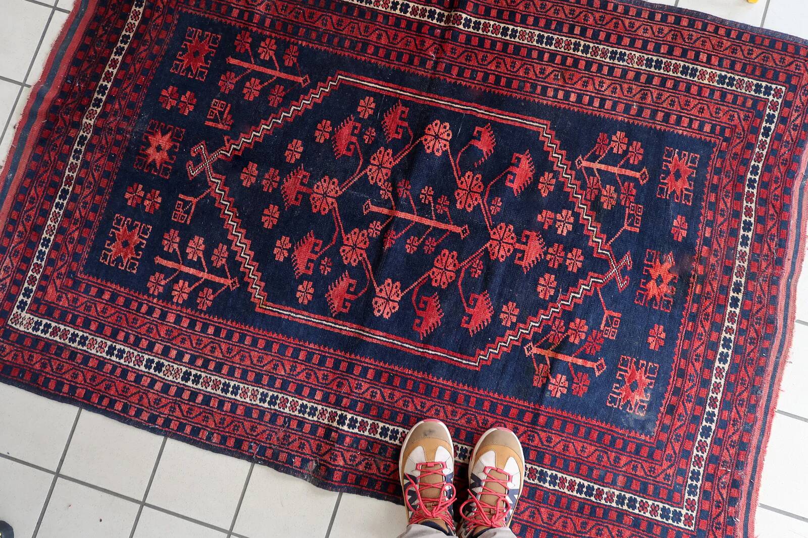 Handmade vintage Caucasian Karabagh rug 120cm x 179cm, 1940s