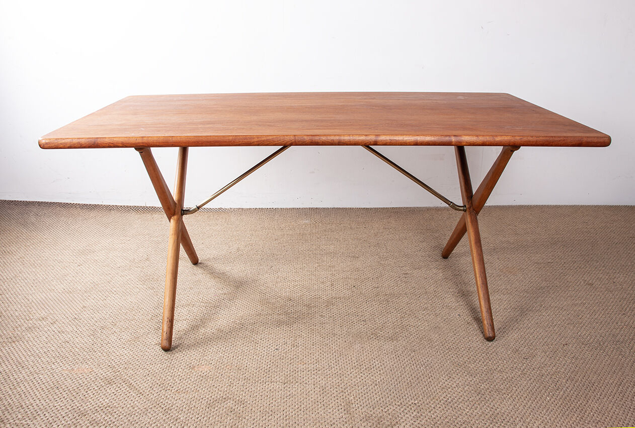Danish dining table in teak, beech, and brass, model AT 303 Hans Wegner.