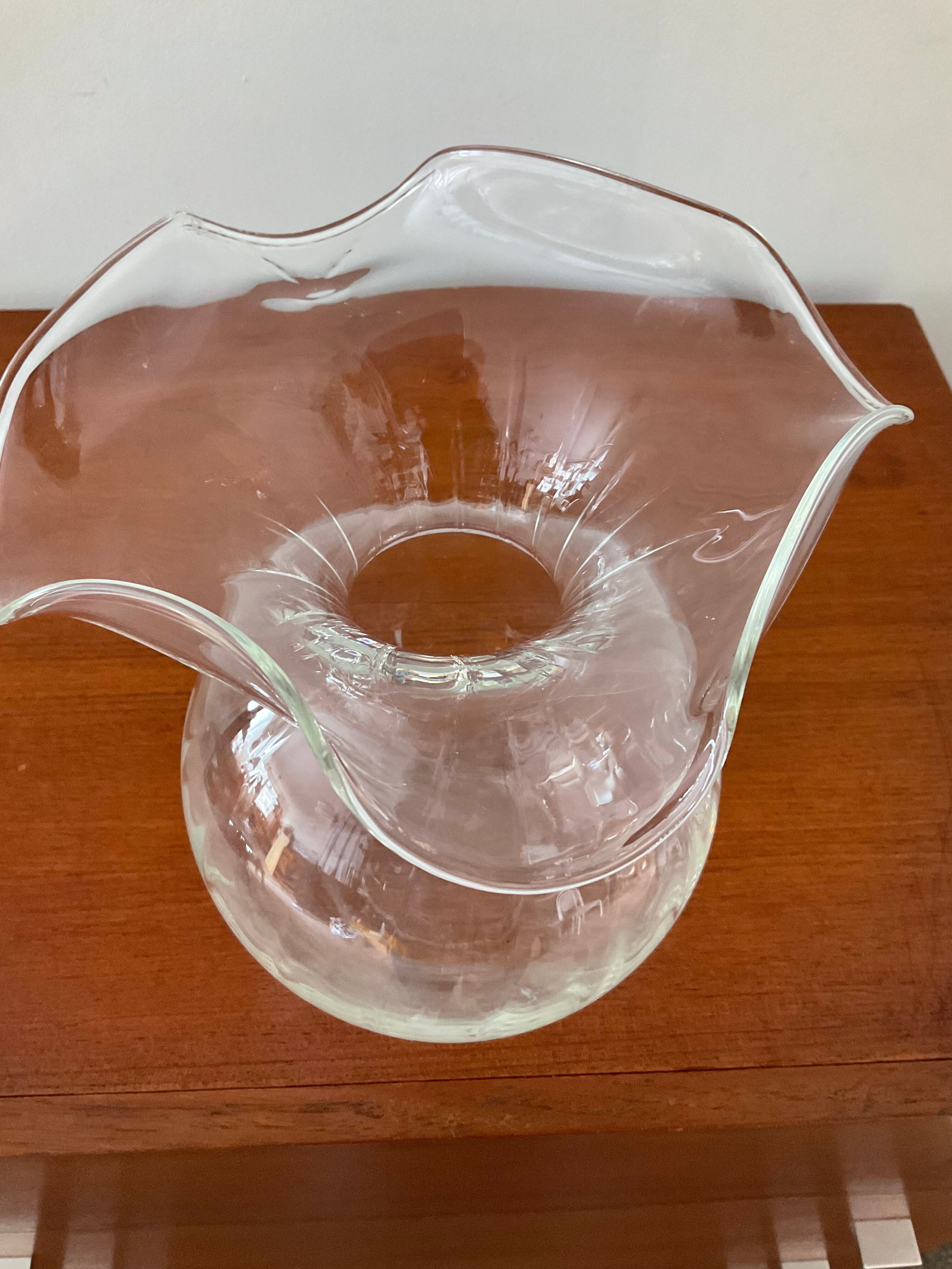 Handkerchief neck vase from the 70s and 80s made in Italy